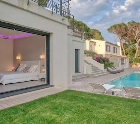 Bed & Breakfast Great With Big Garden Near To The Beach Sainte-Maxime